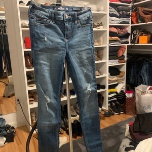 Women’s/Juniors Hollister Jeans